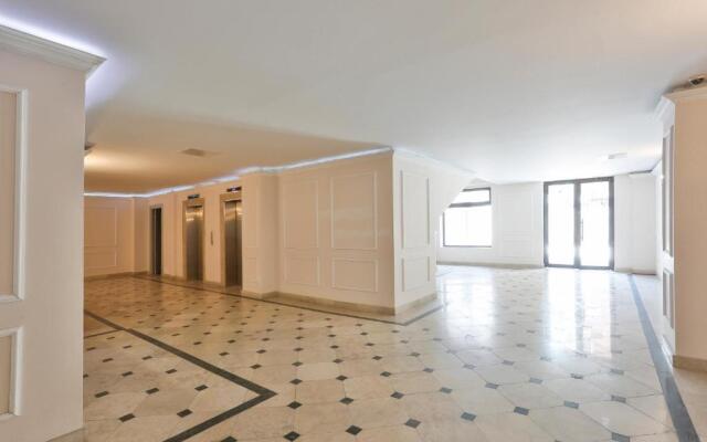 Serviced Apartment on Rustaveli Avenue