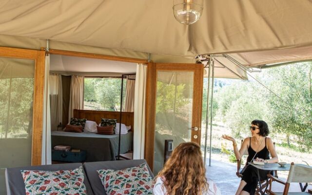 IUTA Glamping & Farm