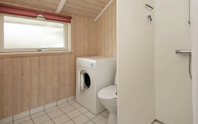 Homely Holiday Home in Juelsminde Near Sea