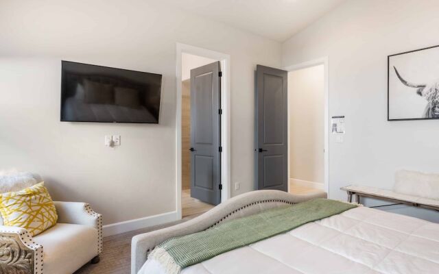 The Wanderer 2 Bedroom Home
