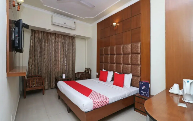 OYO 2595 Hotel City Star