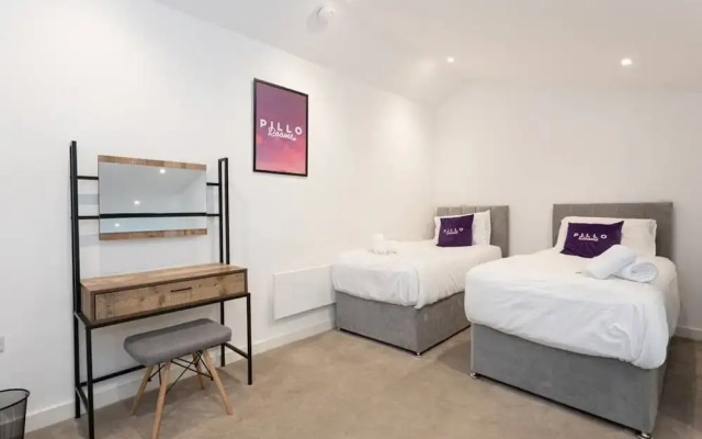 Modern and Spacious Duplex in Manchester City Centre