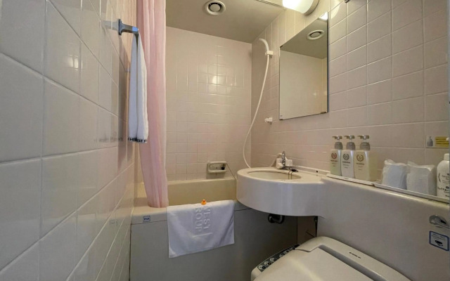 Shinjuku Urban Hotel