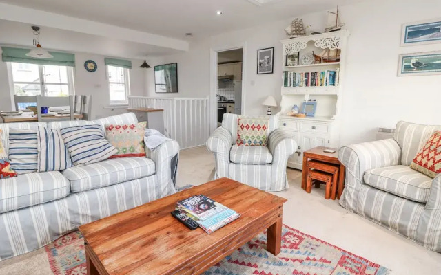 Pier Cottage