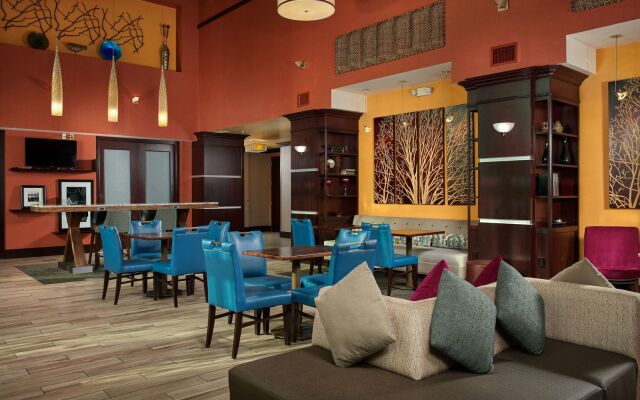 Hampton Inn & Suites Denver/Highlands Ranch