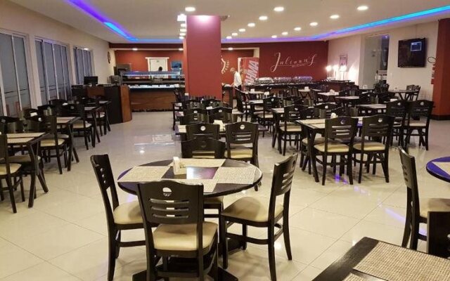 Athos Hotel