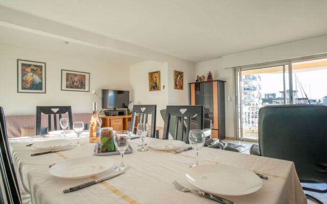 Quartier Latin 28531