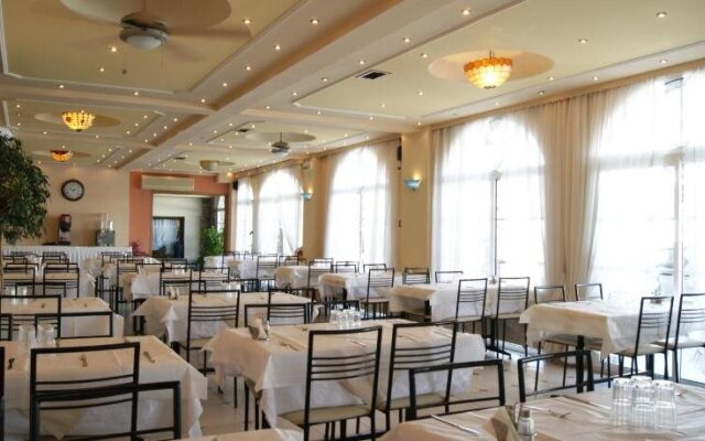 Atlantis Hotel