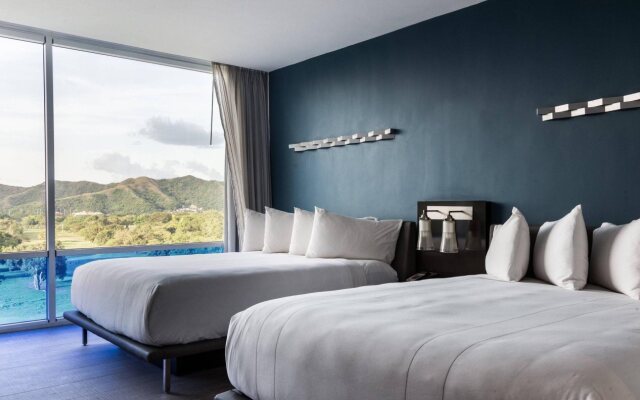 Marriott Maracay Golf Resort