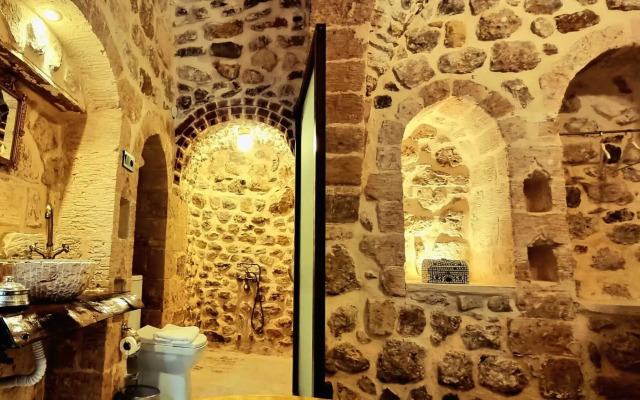 Antik Han Otel