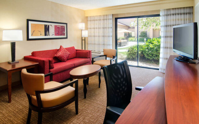 Courtyard Bakersfield