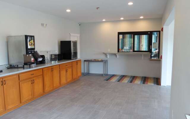 Motel 6 Houston, TX – Willowbrook Mall