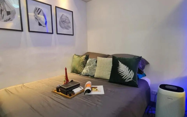Spring Residences 1 Bedroom Deluxe Near Airport