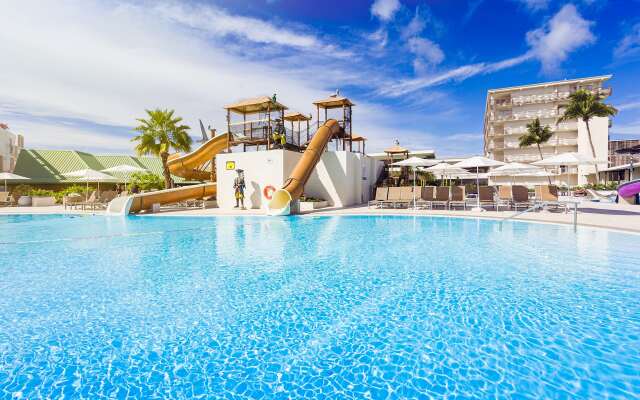 Sonesta Maho Beach All Inclusive Resort Casino & Spa