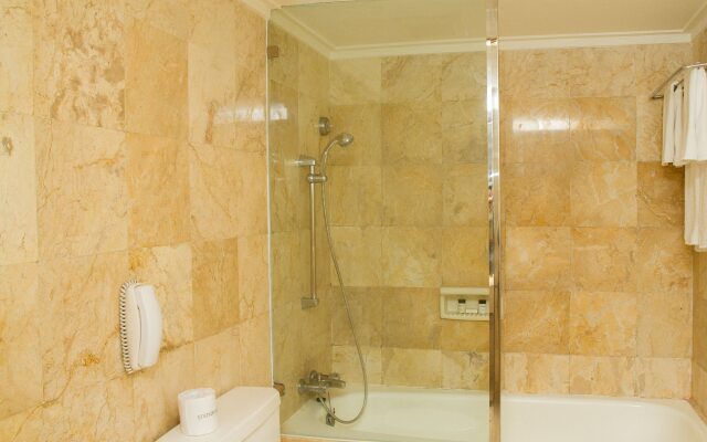 Grandkemang Hotel