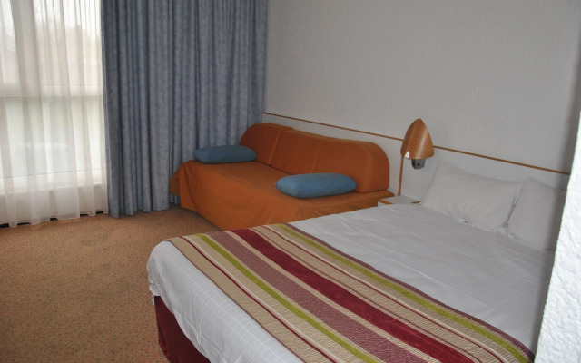 ibis Styles Lille Neuville en Ferrain