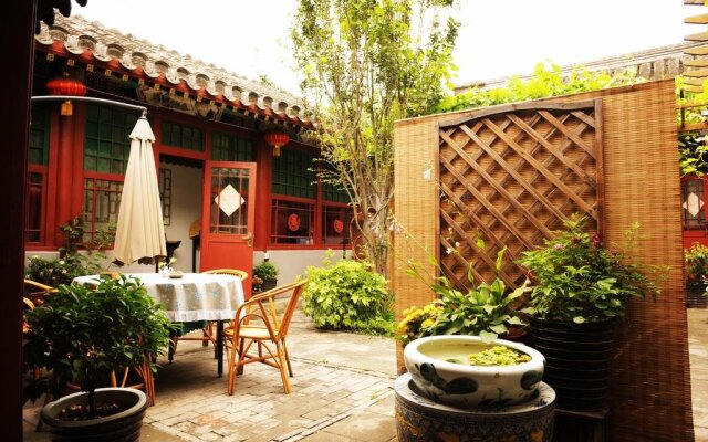 Liuhe Courtyard Hotel