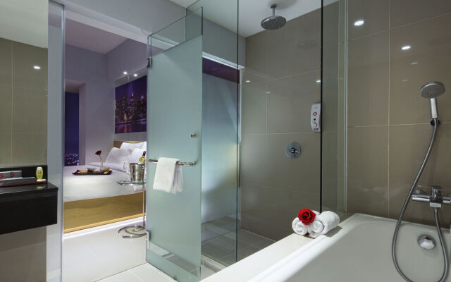 G Suites Hotel by AMITHYA