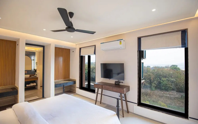 The Sierra - A Luxury Stay