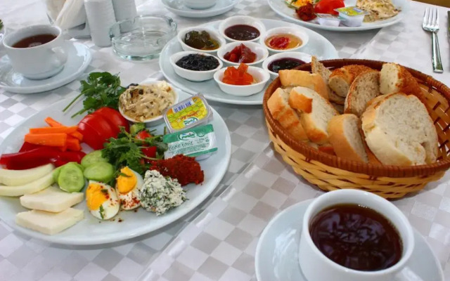 Zeytin Suit Bozcaada