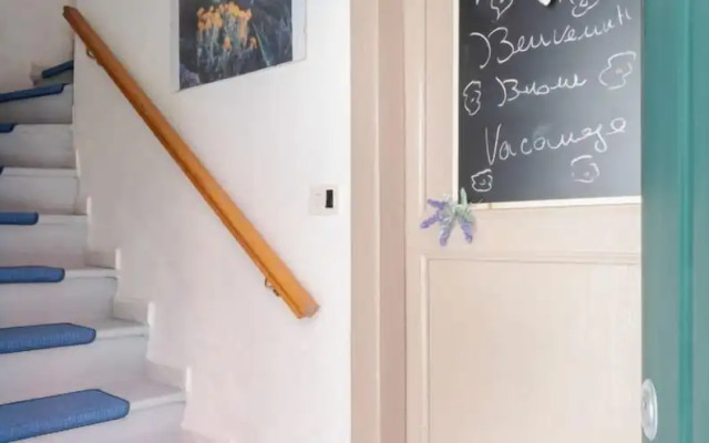 Bright Apartment with Terrace