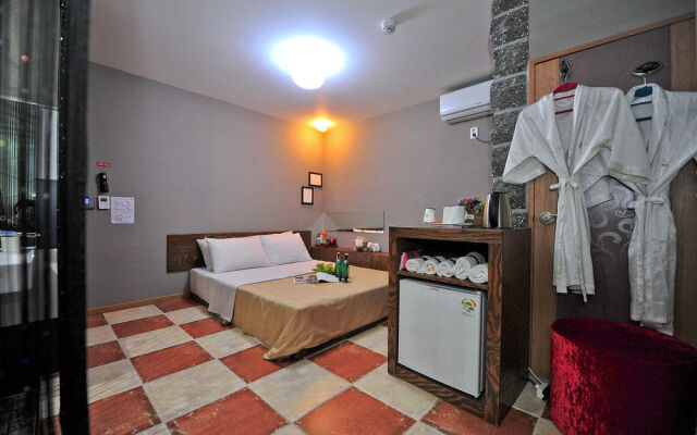 Hotel Mime