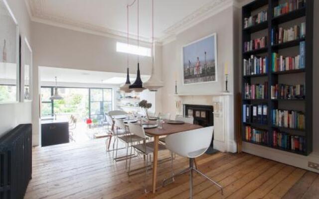 Ardilaun Road by onefinestay