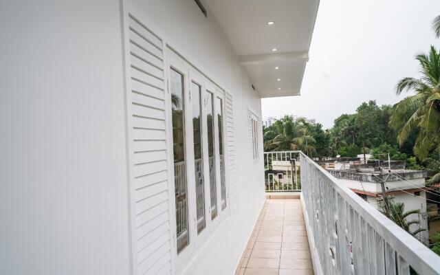 OYO Flagship 47752 Artistic Stay Edappally