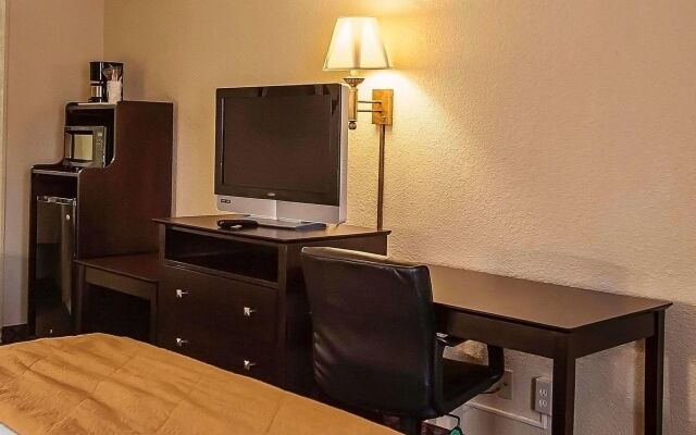 Quality Inn & Suites Covington