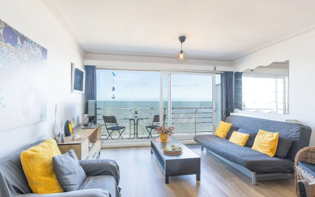 Cosy Apartment With Family