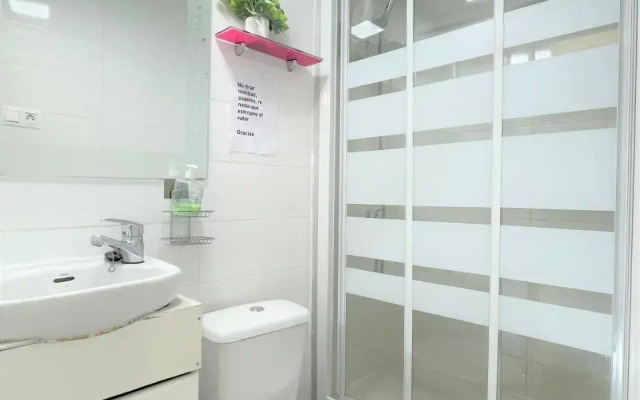 Comodo Y Acogedor Apartamento En El Barrio de Chueca, Gran Via Con Aire Acondicionado (Adults Only)
