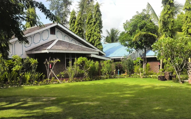 Ruby True Hotel