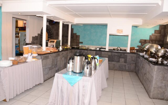 Le Grand Bleu Hotel