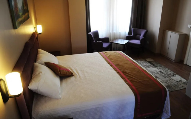 Mavi Halic Apartments