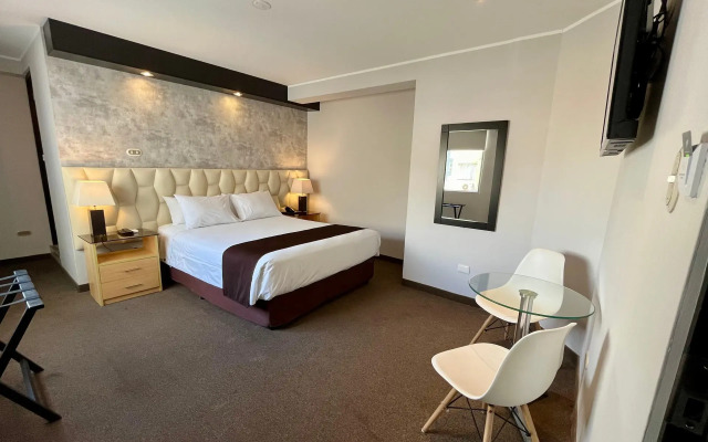 Hotel Ferre Miraflores
