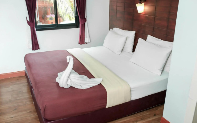 Sinsamut Koh Samed Hotel