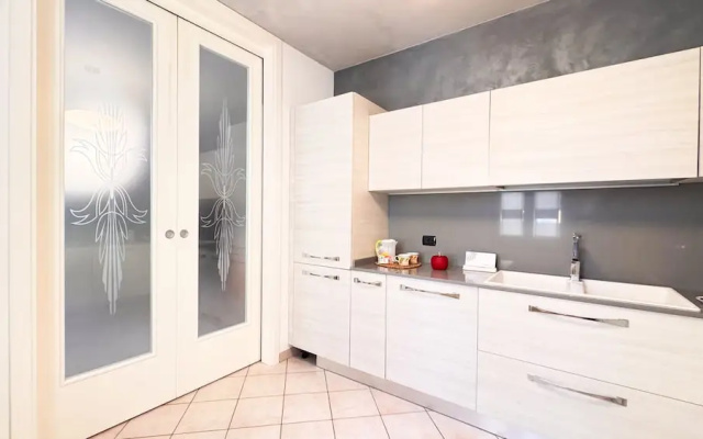 Lady Teresa Apartment by Ca-sa Check