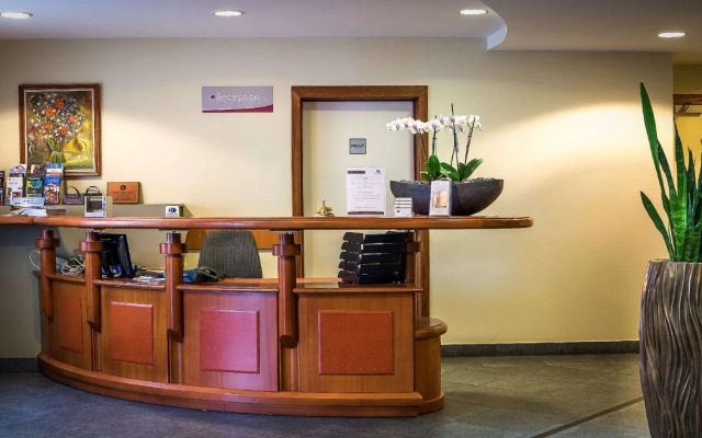 Ibis Styles Charleroi Airport Aero 44