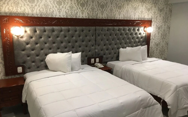 Lima Central Design Hotel Spa & Club