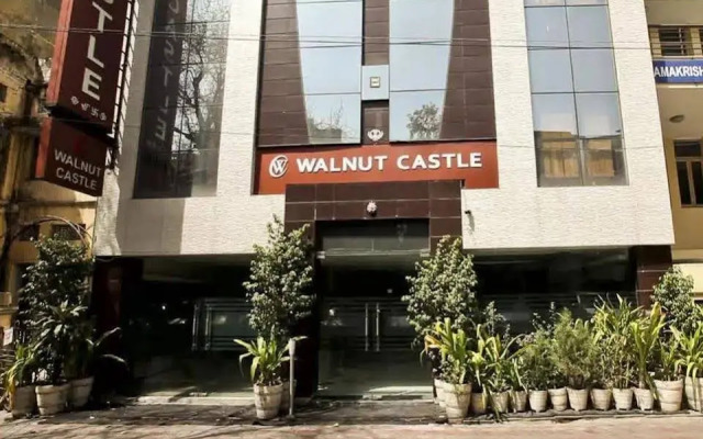Walnut Castle
