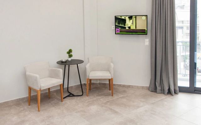 Central Brand New Studio Across Metro -E