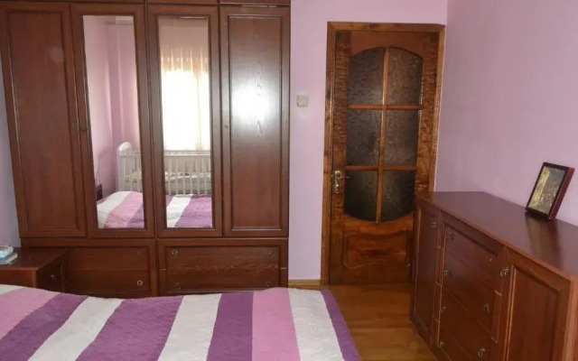 Apartments Lukacho Na Akhmetelis Street