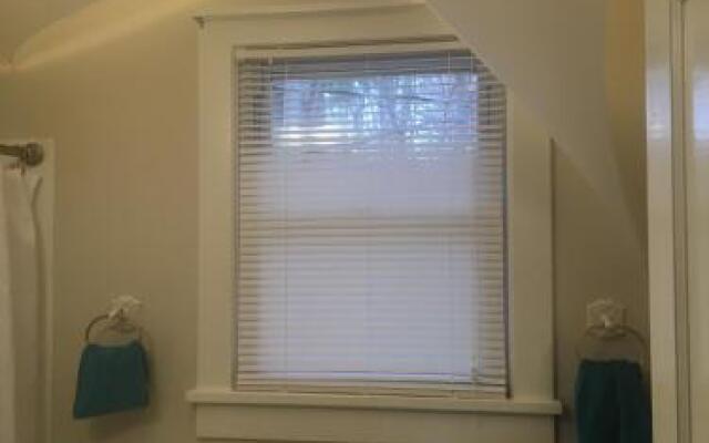 Sturgeon Pool Lake House