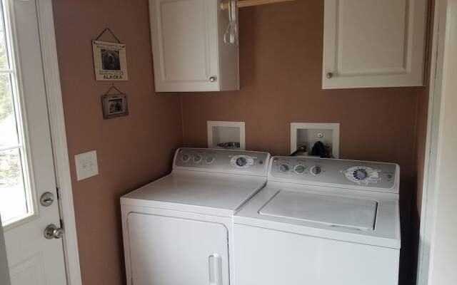 Denali Tri-Valley Cabins