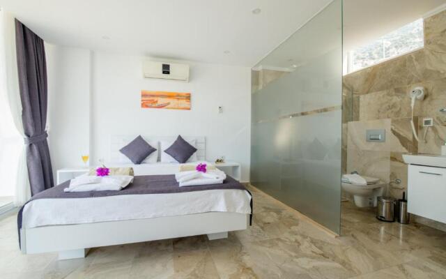 Lumiere Villas