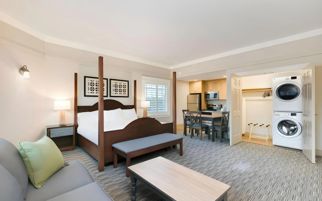 Carlisle Inn