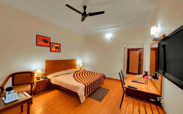 Suman Royal Resort