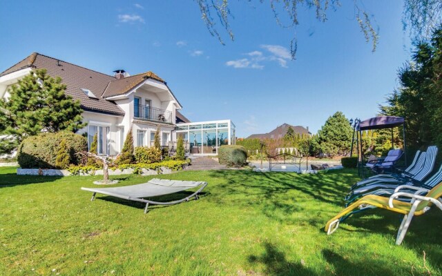 Awesome Home in Grzybowo With 6 Bedrooms and Wifi