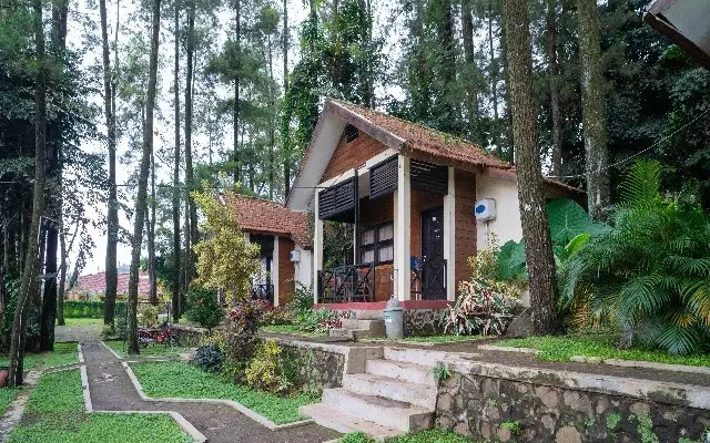 Urbanview Resort Tretes