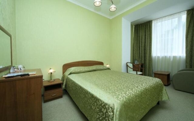 Оздоровительный курортный отель Горный